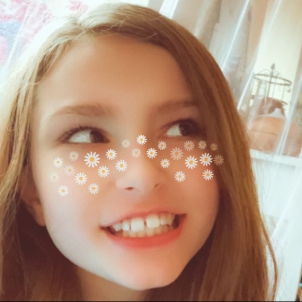 Meet your Posher, Izzy